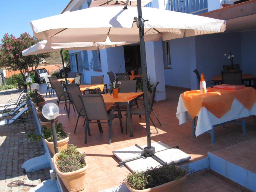 Villa Pischinas Magomadas Buitenkant foto