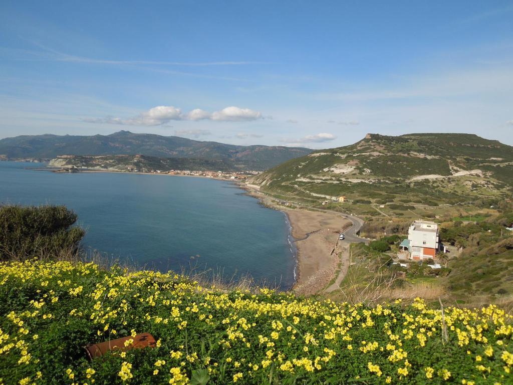 Villa Pischinas Magomadas Buitenkant foto